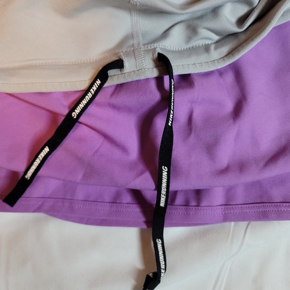 Nike Dry Fit Purple & Grey Running Skort in Size Large - Picture 8 of 8